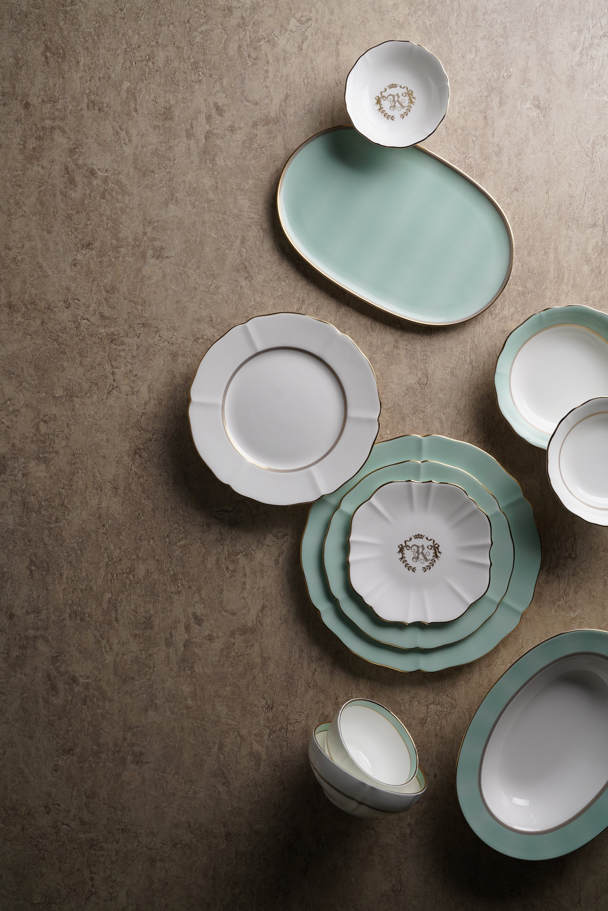 The Royal] 25-Piece Dinner set, Serving for 4 – Hankook Chinaware USA