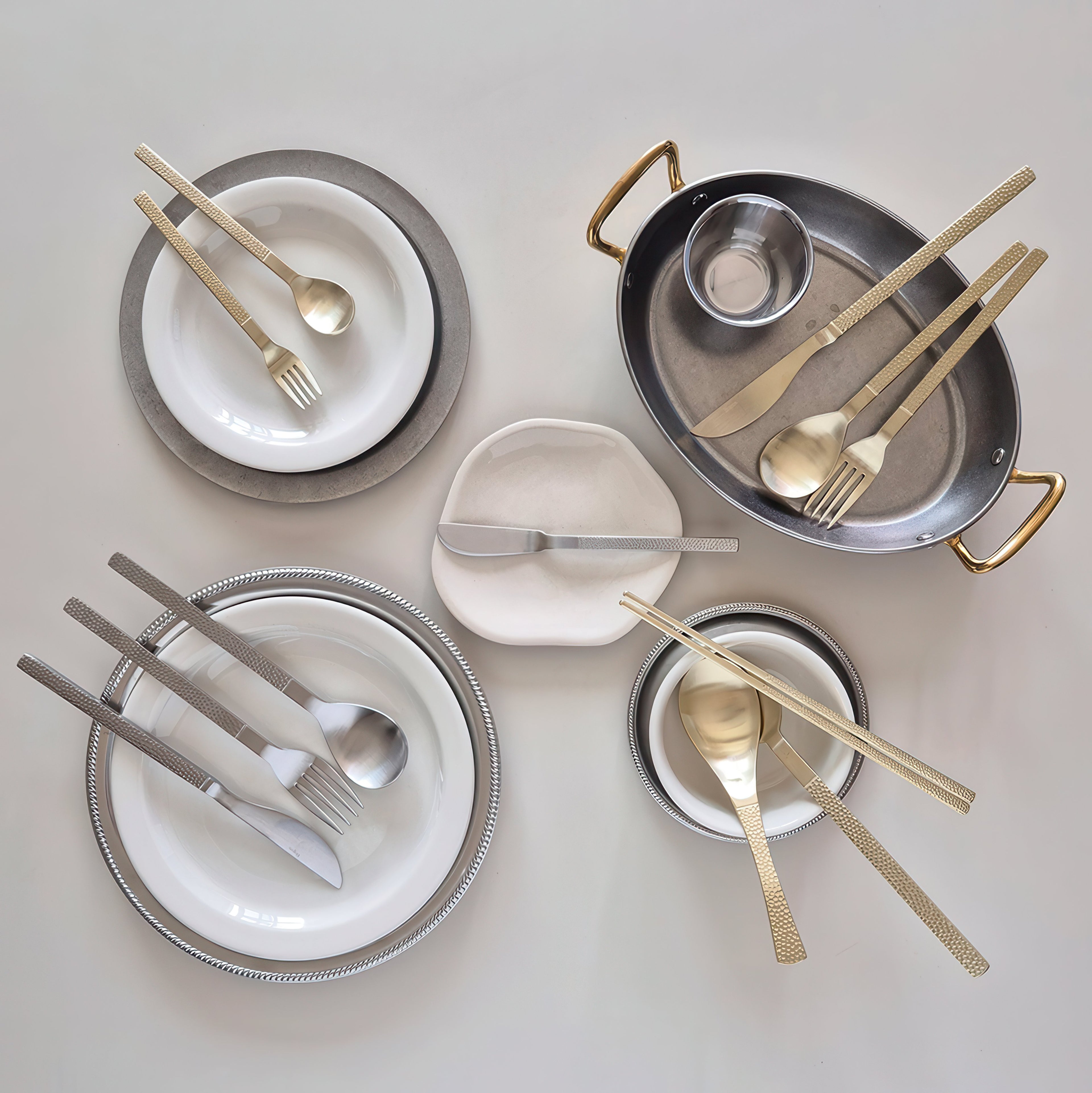 Bogen Hammerstone Satin Flatware