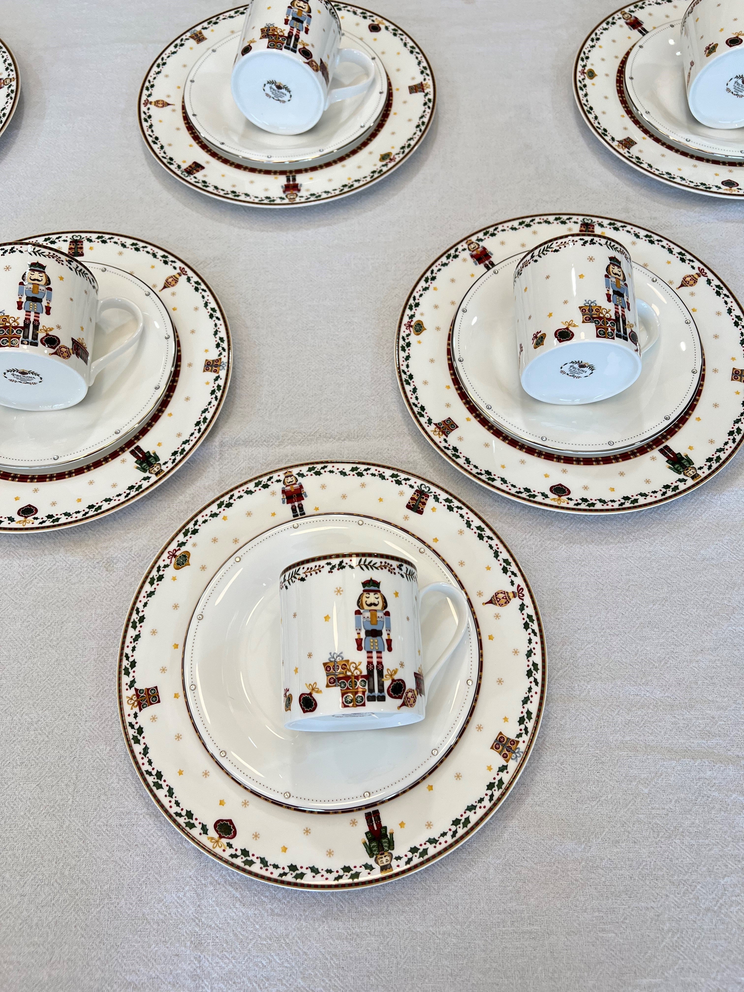 [Prouna] Nutcracker 10.75" Dinner Plate