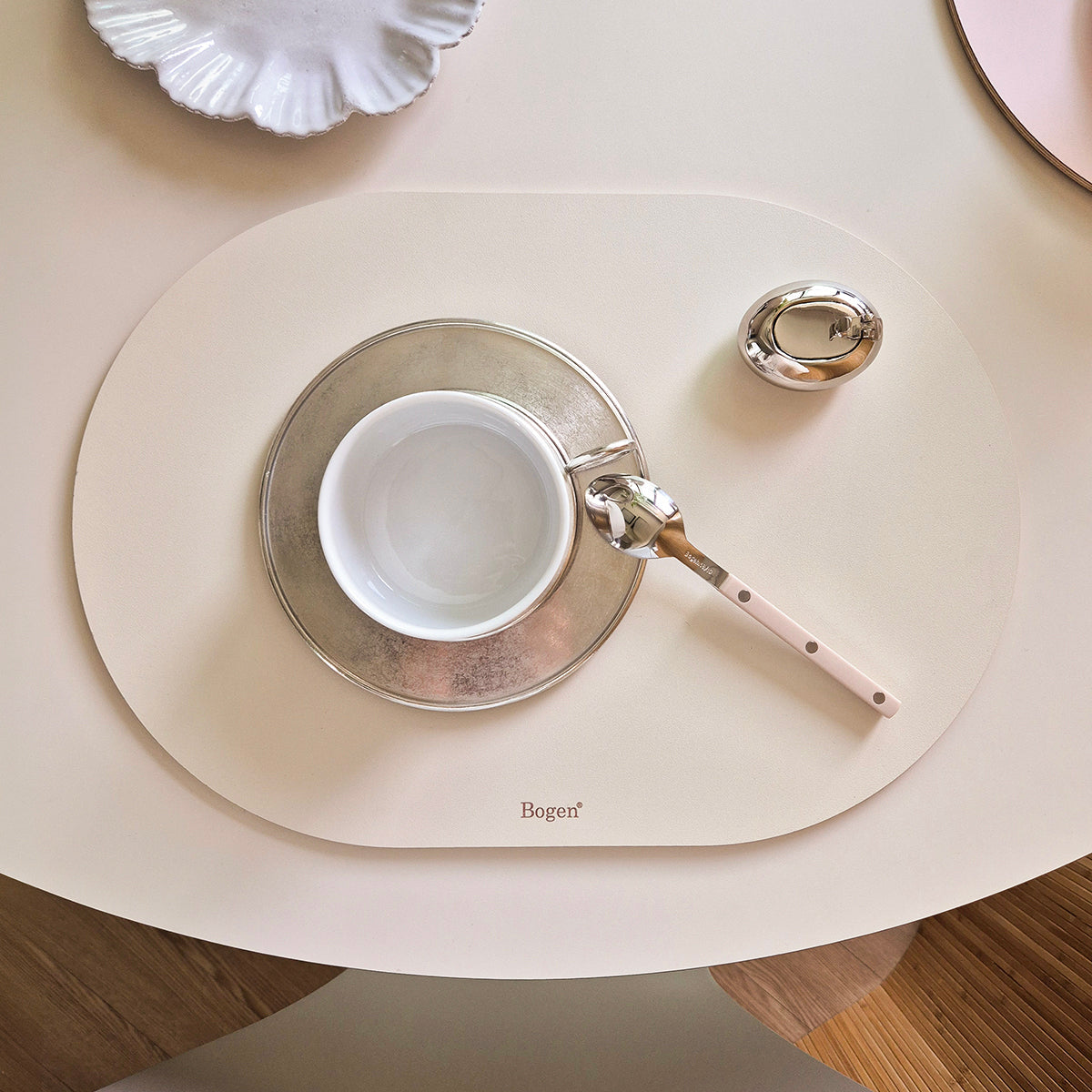 Bogen 2-Way Oval Placemats