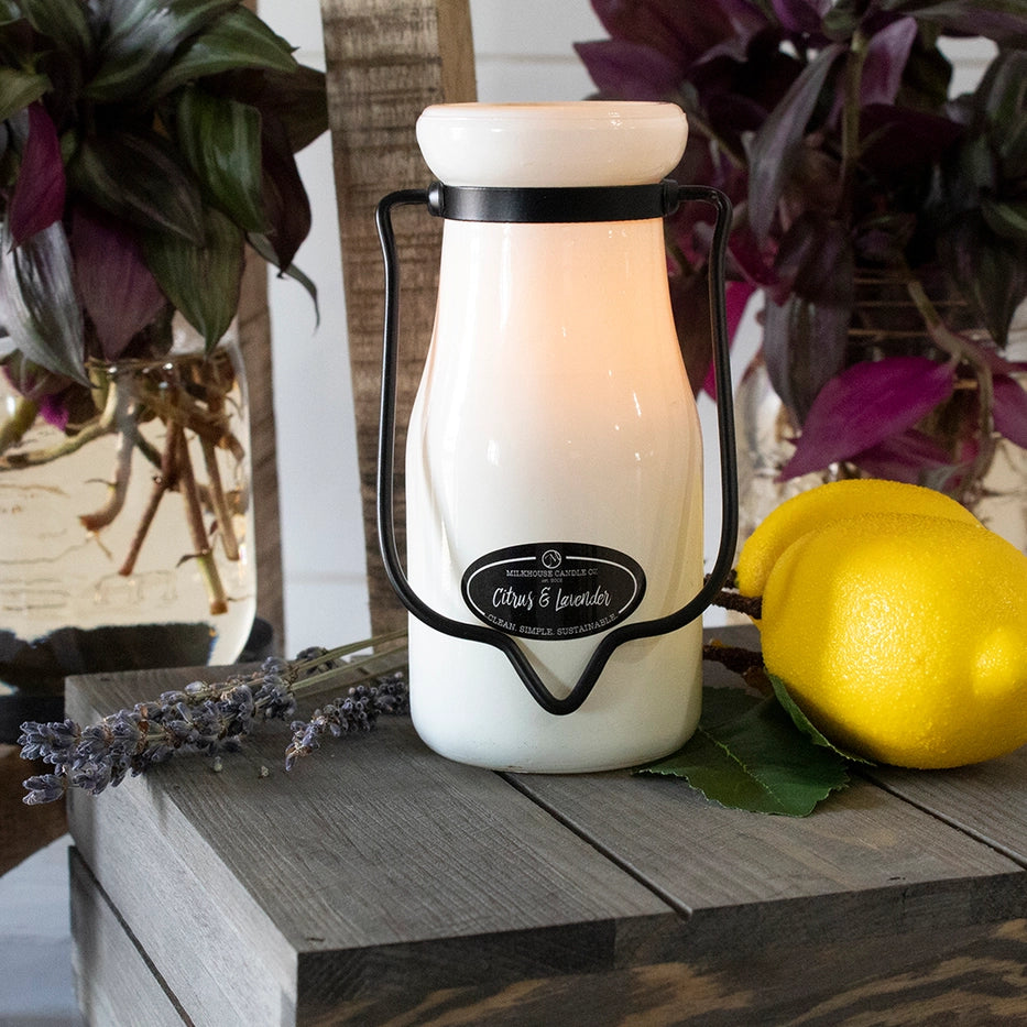 [Milkhouse Candle Co.] 14 oz Large Milkbottle