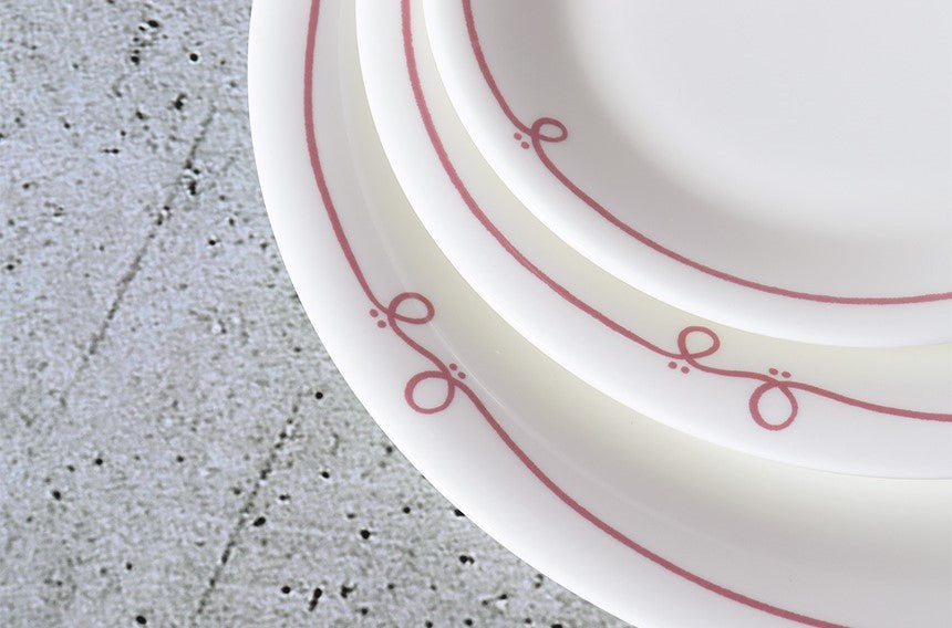 Frizzle Pink Dinnerware Set (22pc)