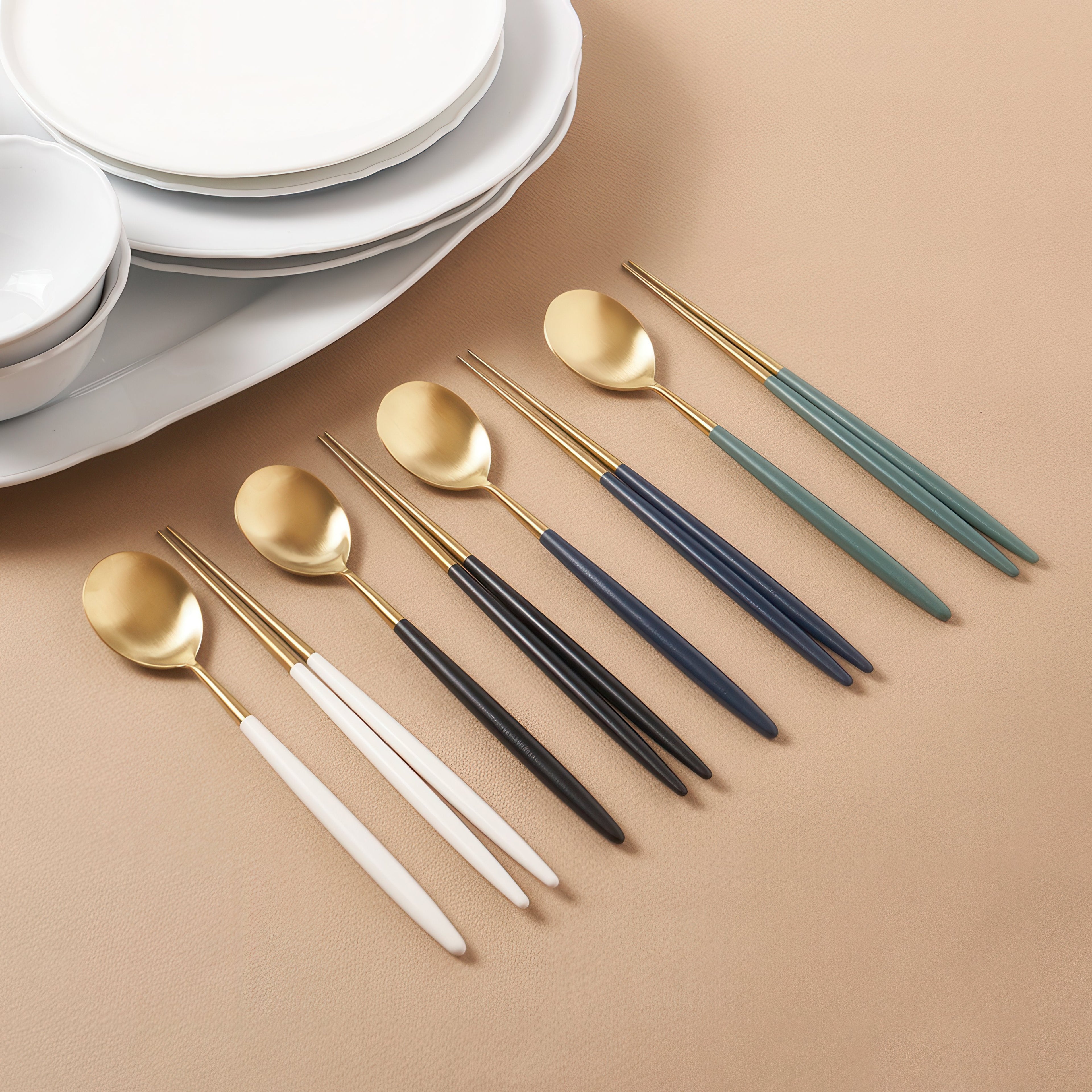Bogen Matinee Gold Flatware