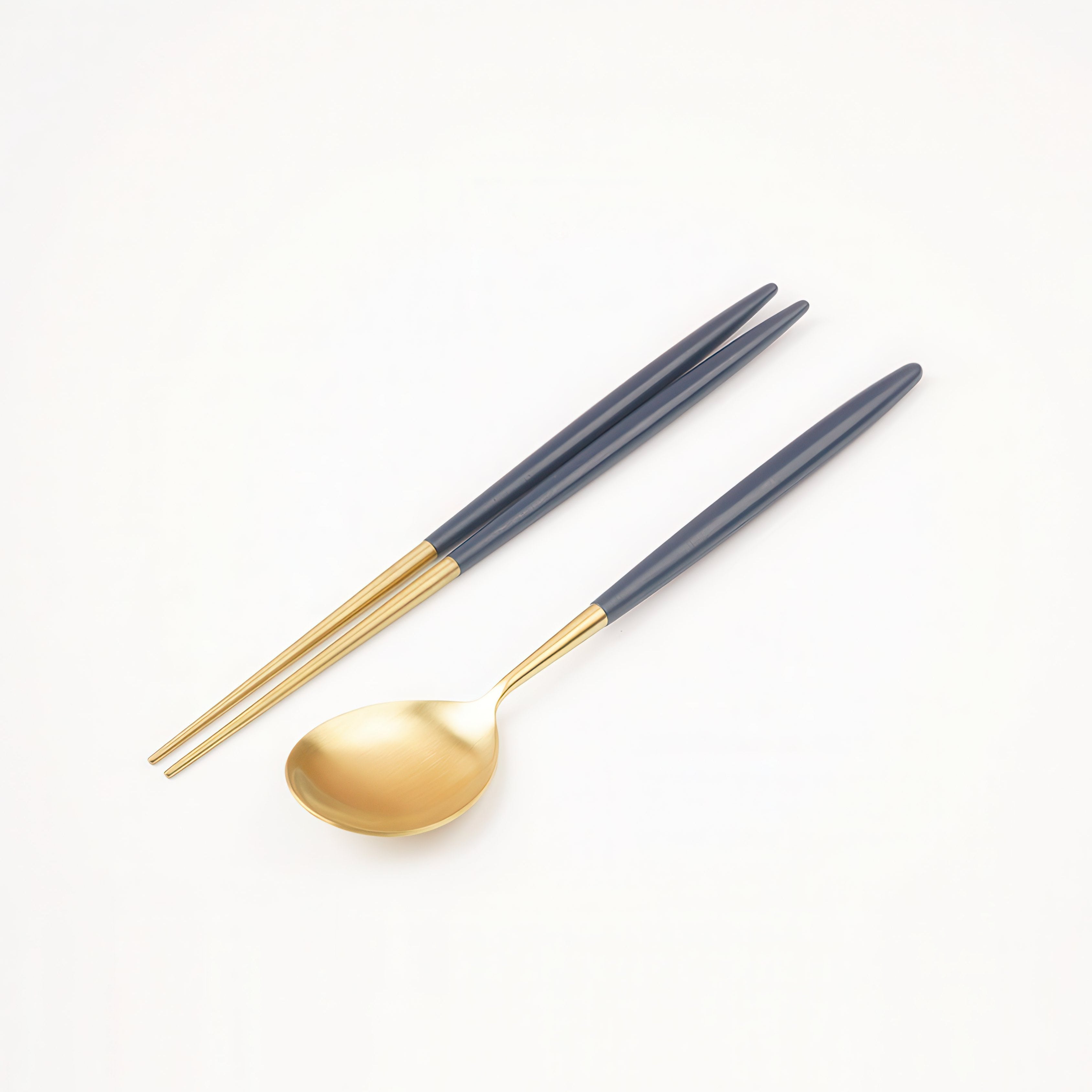 Bogen Matinee Gold Flatware