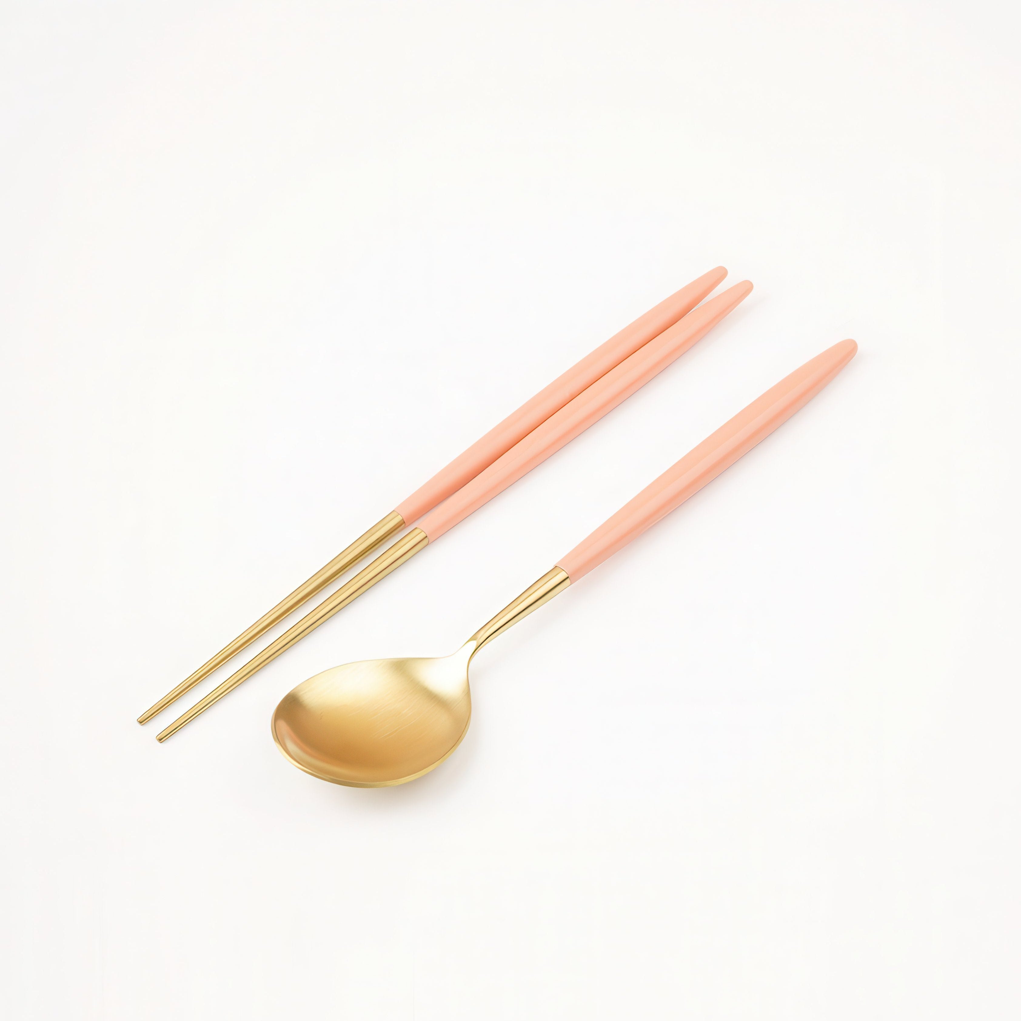 Bogen Matinee Gold Flatware