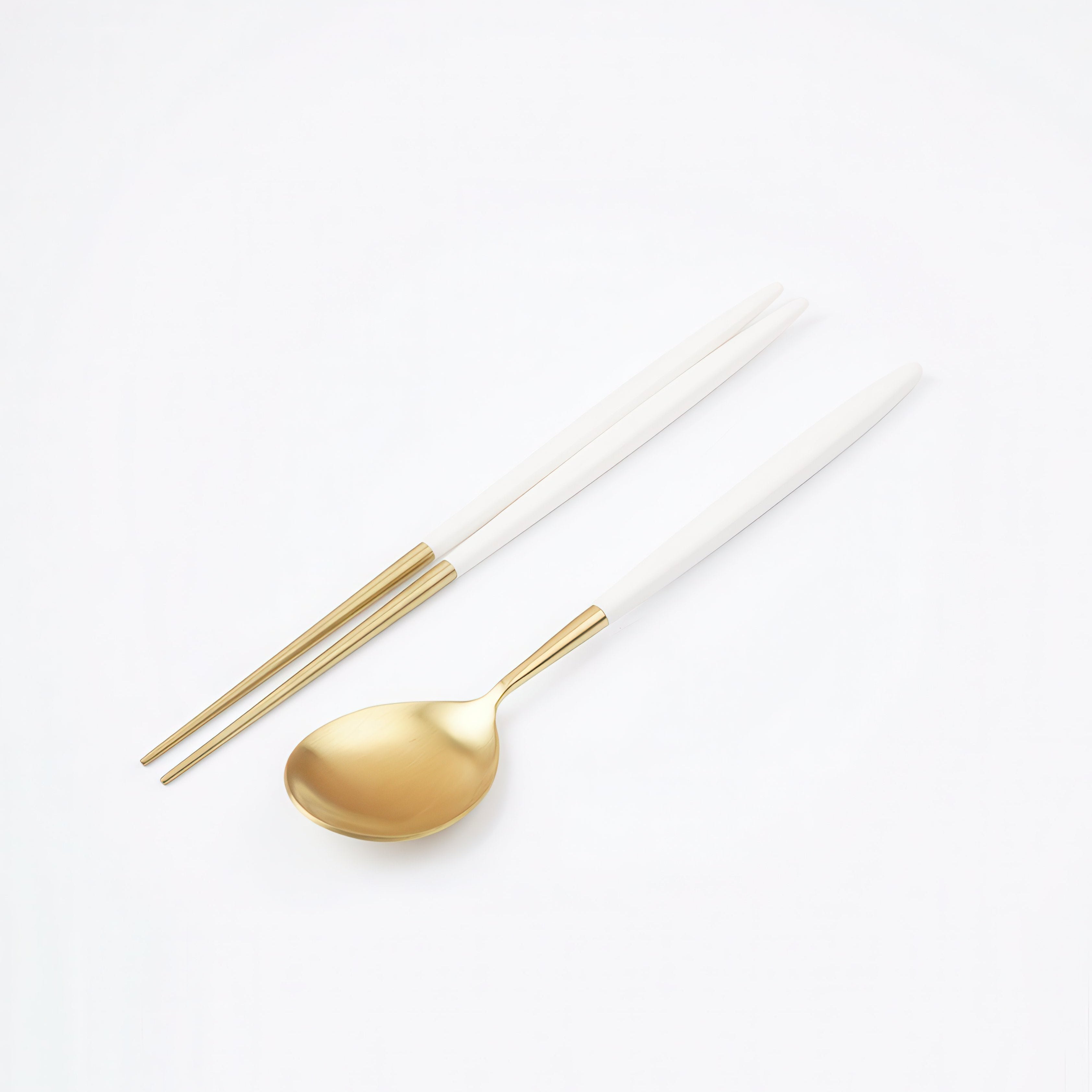 Bogen Matinee Gold Flatware