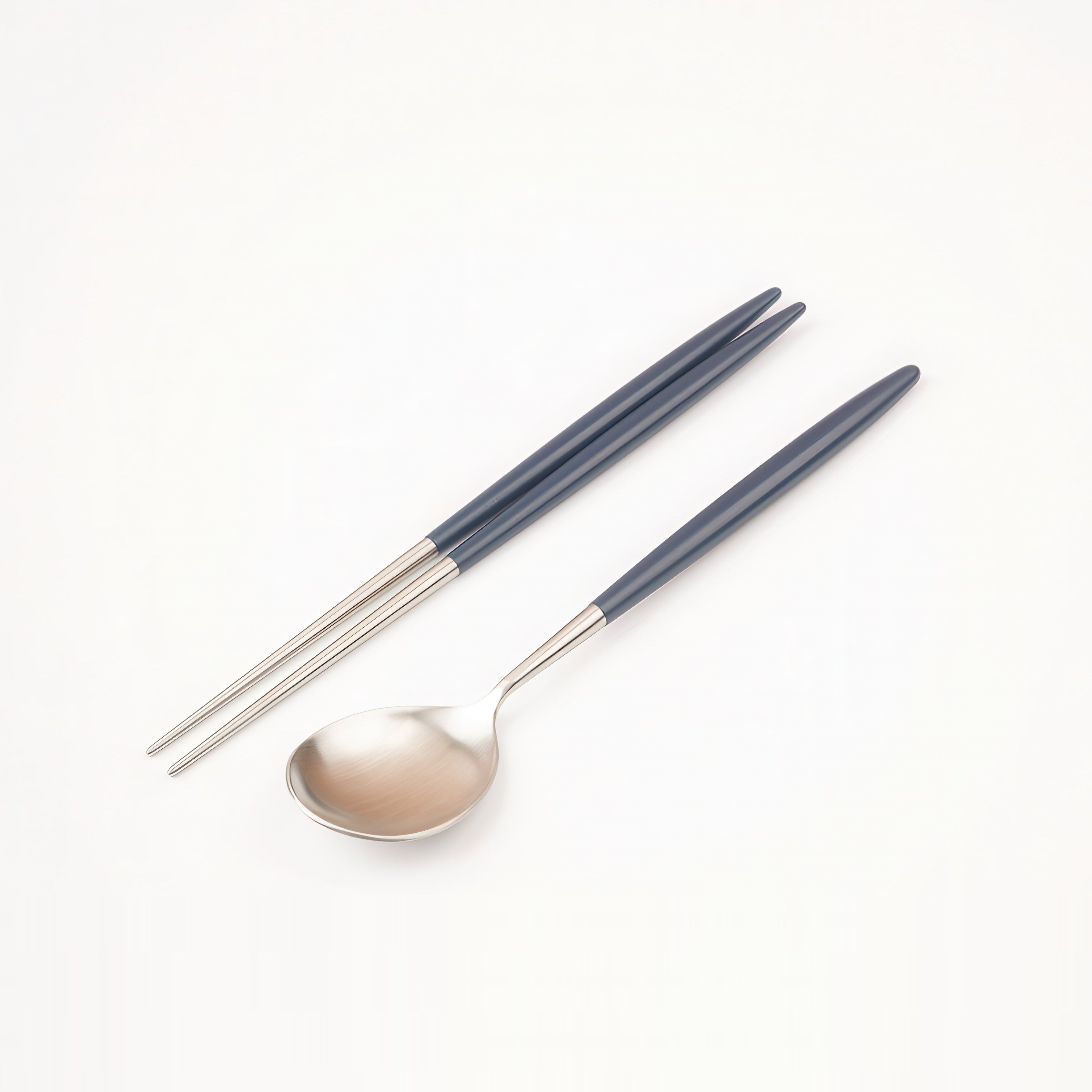 Bogen Matinee Satin Flatware