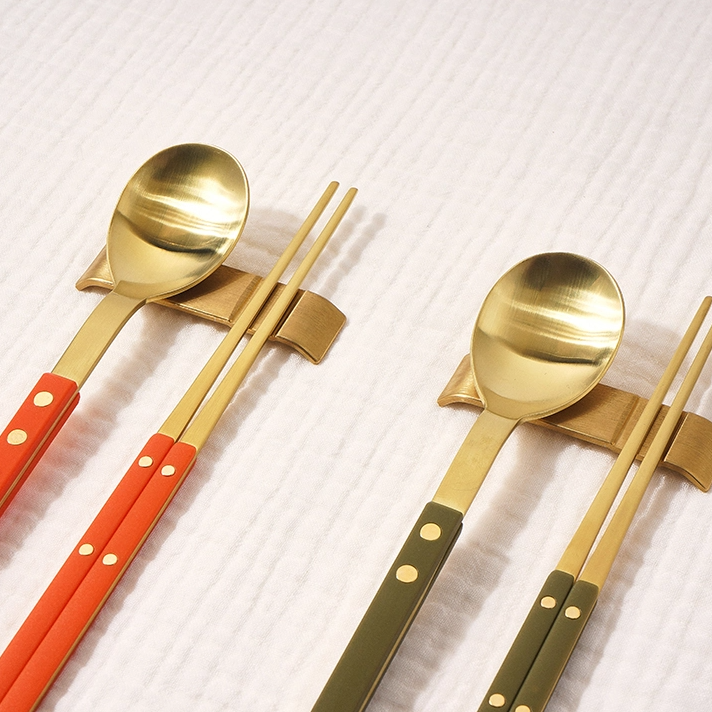 Bogen Sentier Gold Flatware