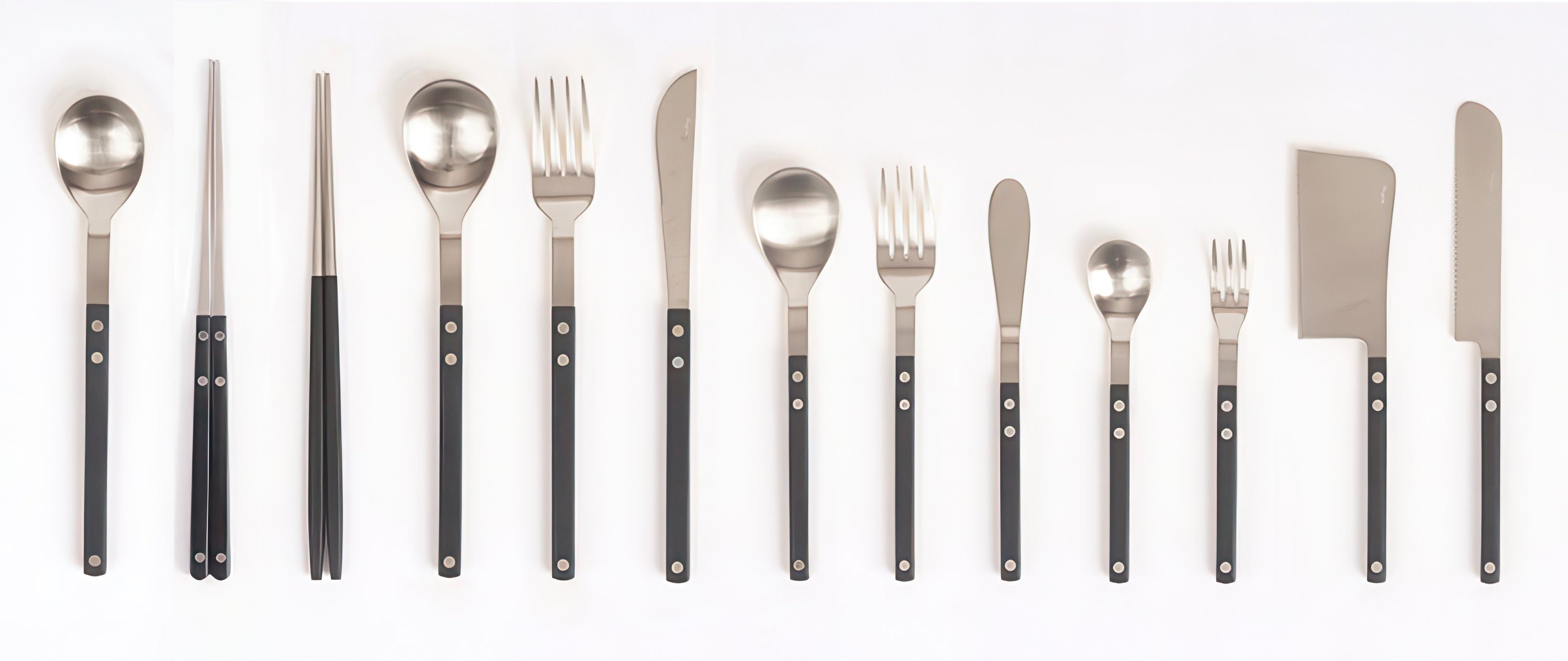Bogen Sentier Satin Flatware