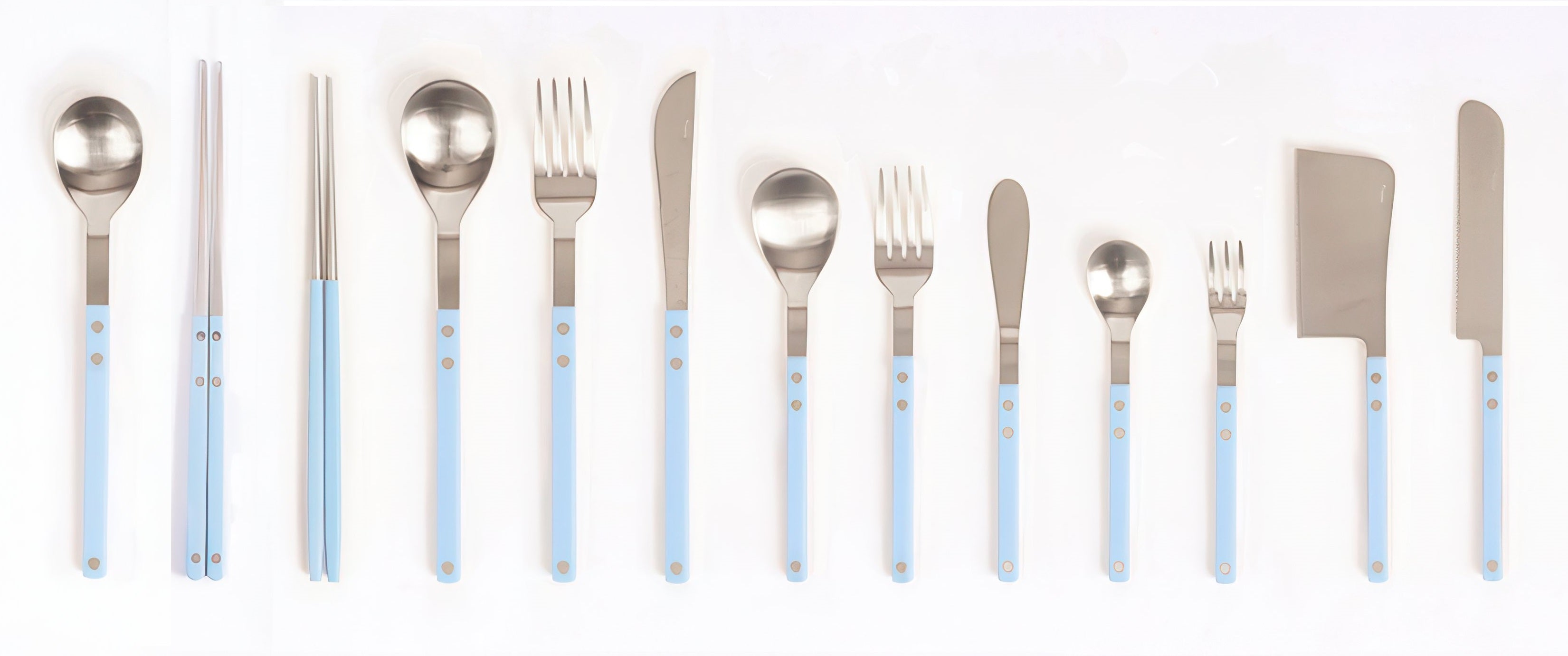 Bogen Sentier Satin Flatware