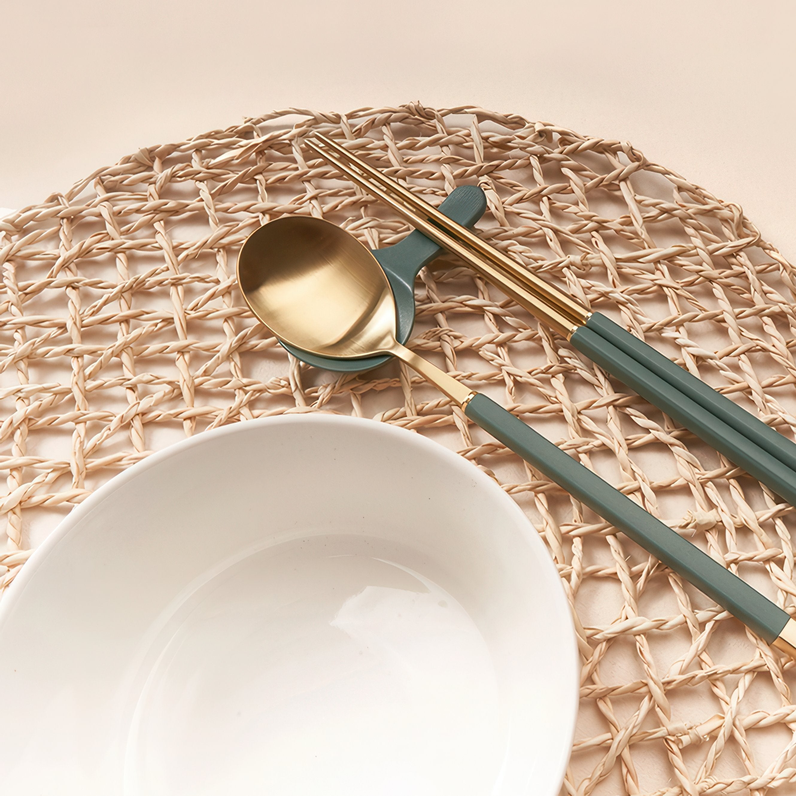 Bogen Eiffel Spoon Rest