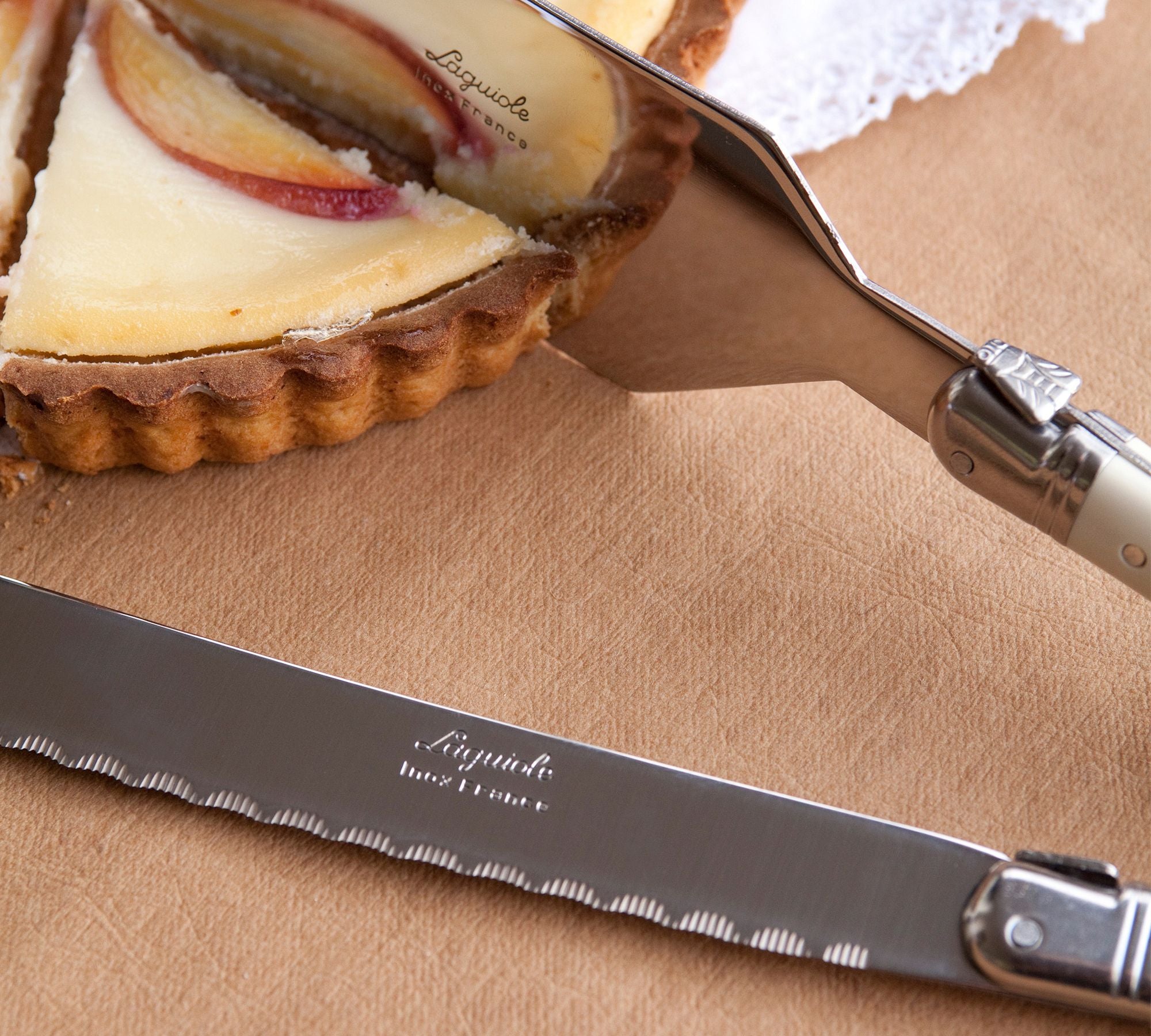 [Laguiole] Cake and Bread Knife Set