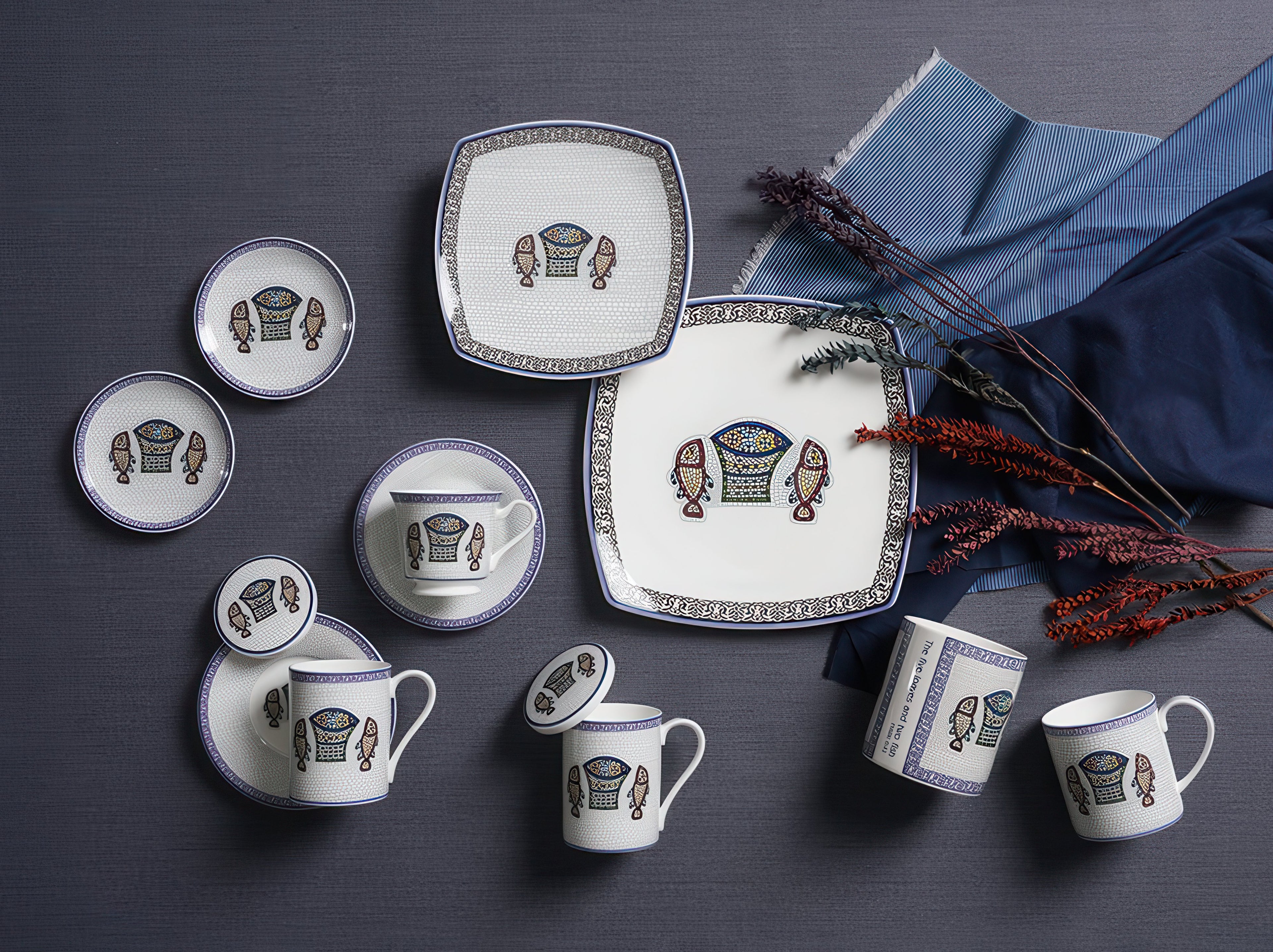 Five Loaves & 2 Fish - Mug Set with Lids
