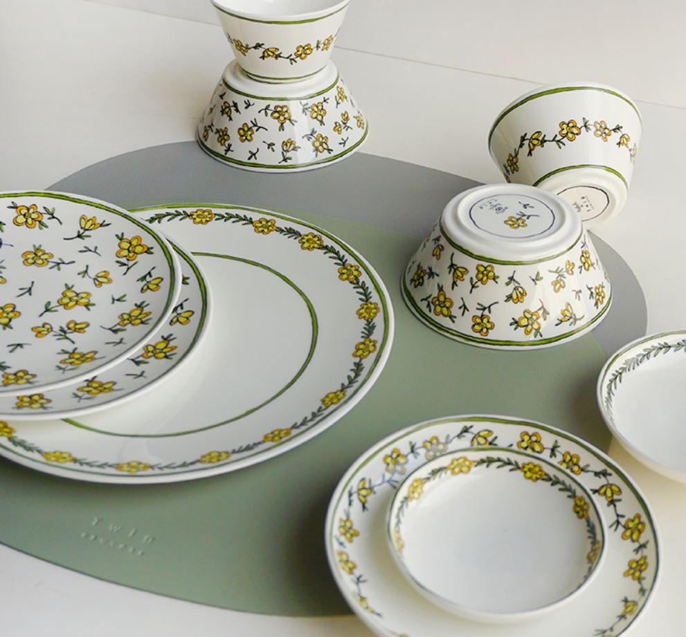 [Twig New York] Daisy Chain 10" Dinner Plate - HANKOOK