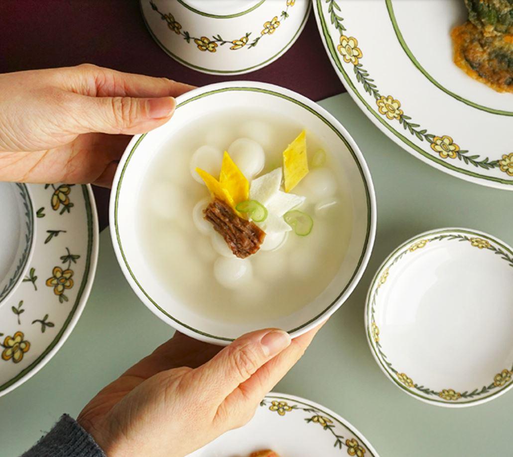 [Twig New York] Daisy Chain Cereal and Soup Bowl - HANKOOK