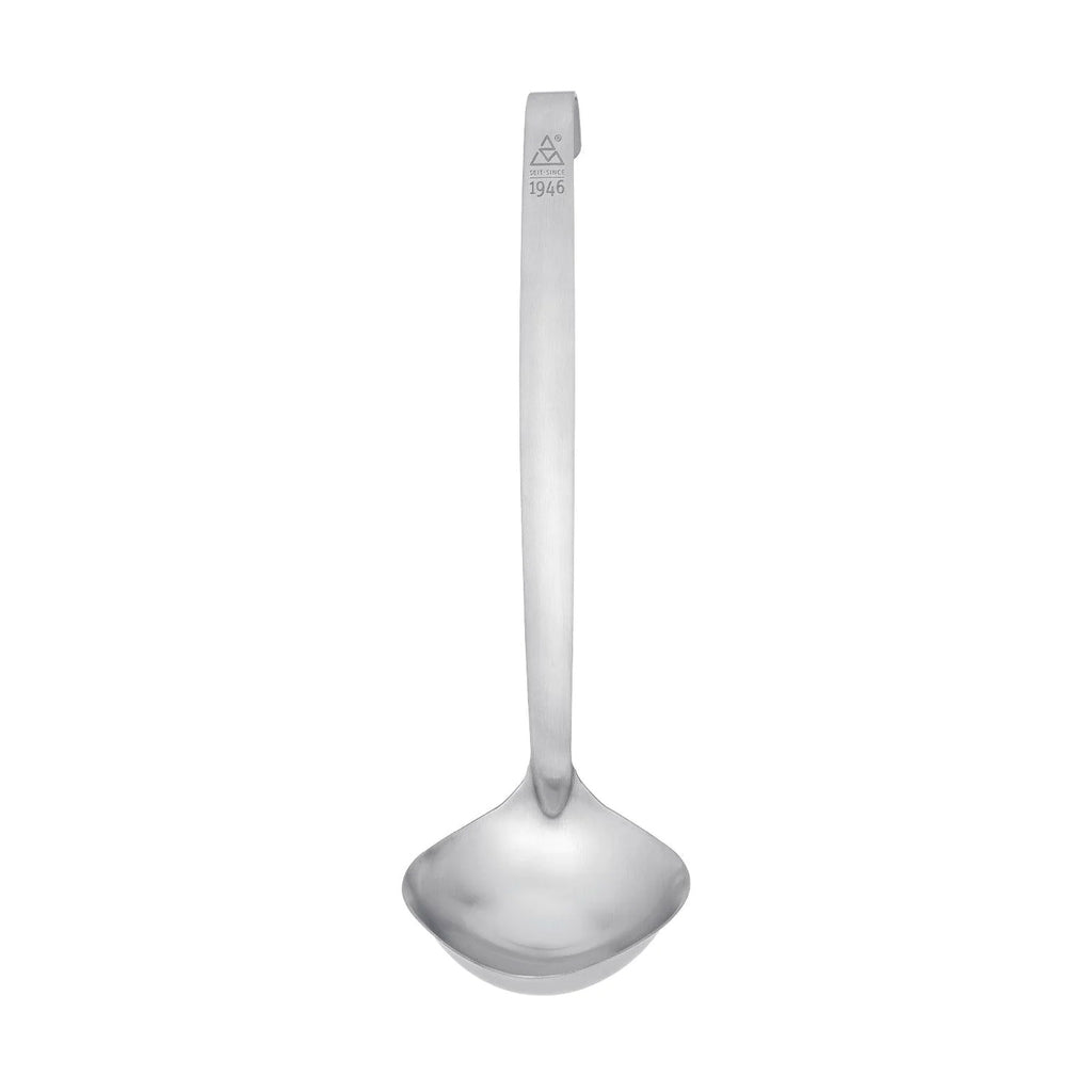 [Triangle] Soup Laddle 1946
