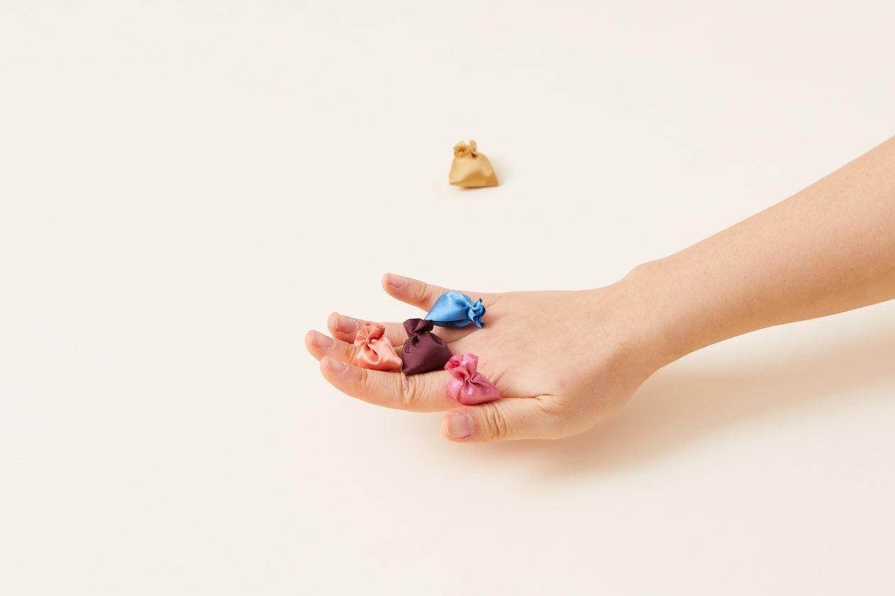 [Hohodang] Gongginori 공기놀이 (Korean Traditional Game) - HANKOOK