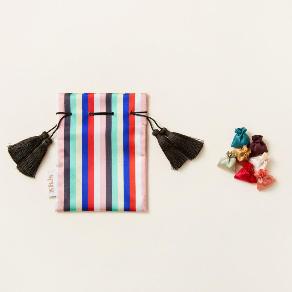 [Hohodang] Gongginori 공기놀이 (Korean Traditional Game) - HANKOOK